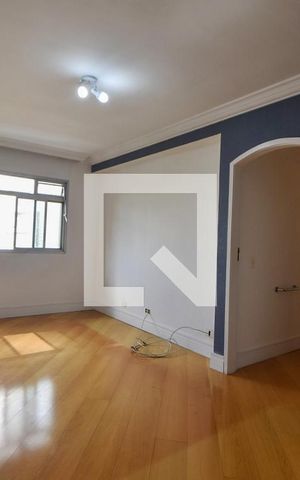 Apartamento à venda com 80m², 2 quartos e 1 vagaSala