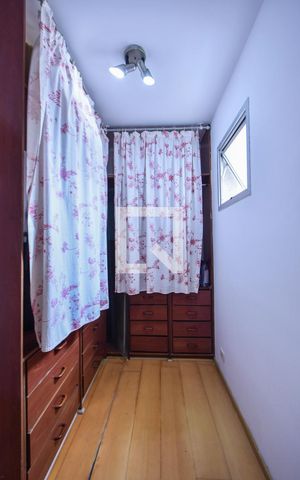 Apartamento à venda com 80m², 2 quartos e 1 vagaQuarto 03