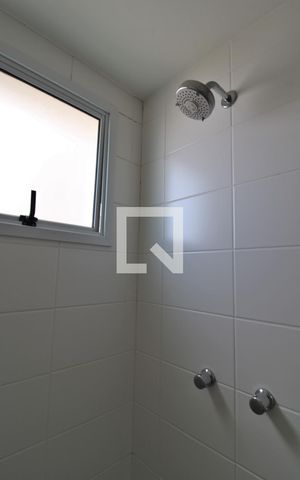 Apartamento à venda com 121m², 3 quartos e 2 vagasChuveiro banheiro comum