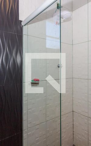 Casa à venda com 208m², 2 quartos e 1 vagaBanheiro