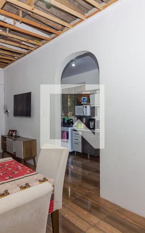 Casa à venda com 208m², 2 quartos e 1 vagaSala