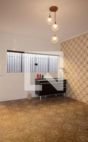Casa à venda com 240m², 4 quartos e 4 vagasCozinha