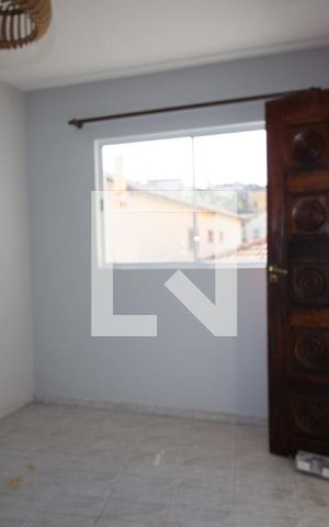 Casa à venda com 240m², 4 quartos e 4 vagasSuíte do Fundo