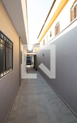 Casa à venda com 240m², 4 quartos e 4 vagasCorredor da Casa