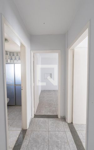 Apartamento para alugar com 70m², 2 quartos e sem vaga Apartamento para alugar com 70m², 2 quartos e sem vagaCorredor