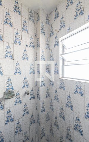 Apartamento para alugar com 70m², 2 quartos e sem vaga Apartamento para alugar com 70m², 2 quartos e sem vagaBanheiro Social