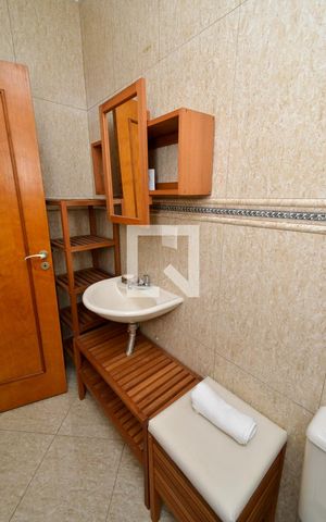 Casa à venda com 254m², 3 quartos e 5 vagas Casa à venda com 254m², 3 quartos e 5 vagasBanheiro da Suíte 1