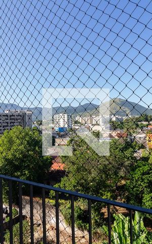 Apartamento à venda com 65m², 2 quartos e 1 vaga Apartamento à venda com 65m², 2 quartos e 1 vagaVista da Varanda da Sala