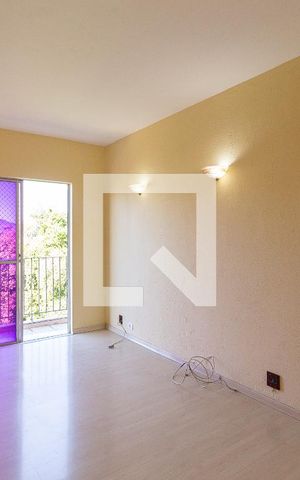 Apartamento à venda com 65m², 2 quartos e 1 vaga Apartamento à venda com 65m², 2 quartos e 1 vagaSala