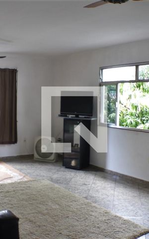 Casa à venda com 450m², 5 quartos e 5 vagasSala 2