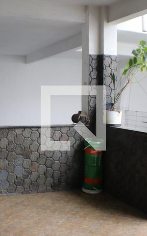 Casa à venda com 450m², 5 quartos e 5 vagasÁrea de Serviço 1