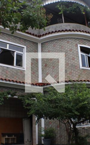 Casa à venda com 450m², 5 quartos e 5 vagasFachada