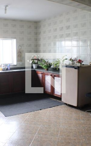 Casa à venda com 450m², 5 quartos e 5 vagasCozinha