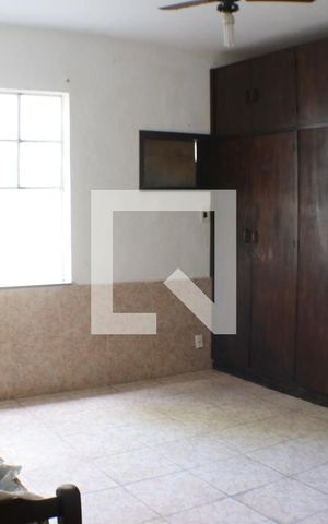 Casa à venda com 450m², 5 quartos e 5 vagasQuarto 1