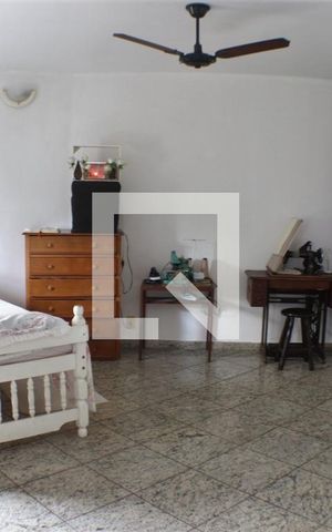 Casa à venda com 450m², 5 quartos e 5 vagasQuarto 5 - Suíte
