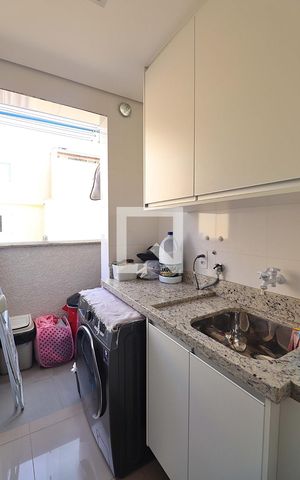 Apartamento à venda com 56m², 2 quartos e 1 vagaÁrea de Serviço