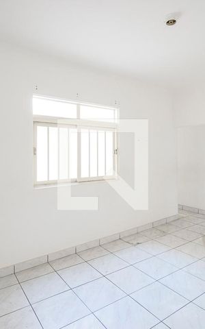 Apartamento para alugar com 80m², 2 quartos e sem vaga Apartamento para alugar com 80m², 2 quartos e sem vagaSala