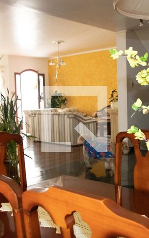 Casa à venda com 360m², 3 quartos e 6 vagasSala de Jantar