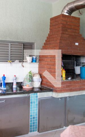Casa à venda com 360m², 3 quartos e 6 vagasChurrasqueira