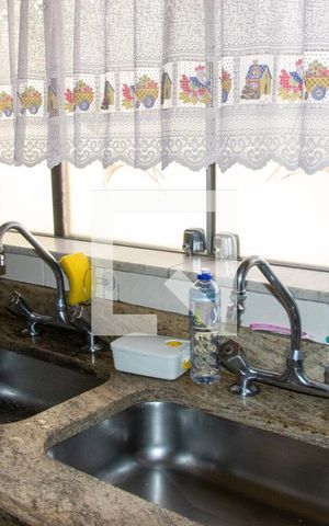Casa à venda com 360m², 3 quartos e 6 vagasCozinha