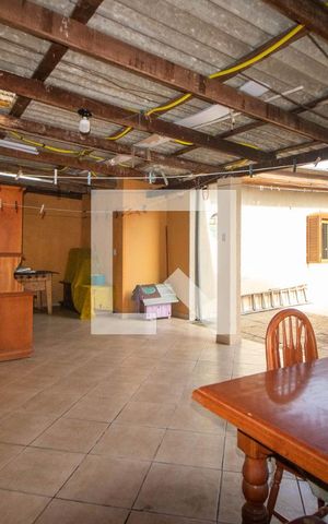 Casa à venda com 160m², 3 quartos e 5 vagas Casa à venda com 160m², 3 quartos e 5 vagasÁrea Gourmet