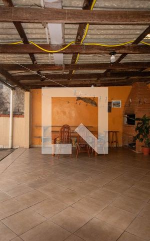 Casa à venda com 160m², 3 quartos e 5 vagas Casa à venda com 160m², 3 quartos e 5 vagasÁrea Gourmet