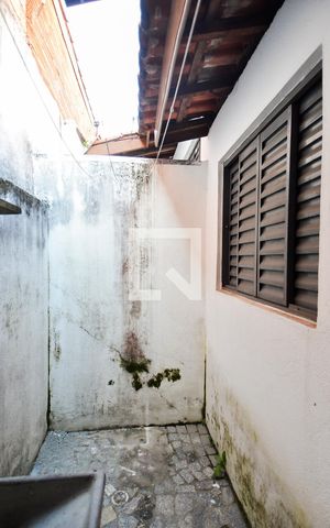 Casa de condomínio para alugar com 34m², 1 quarto e sem vagaÁrea de Serviço