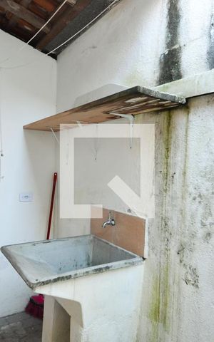 Casa de condomínio para alugar com 34m², 1 quarto e sem vagaÁrea de Serviço