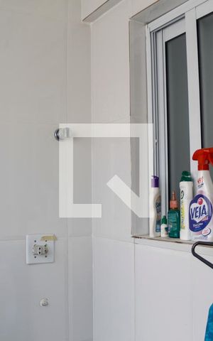 Apartamento à venda com 143m², 2 quartos e 2 vagas Apartamento à venda com 143m², 2 quartos e 2 vagasÁrea de Serviço