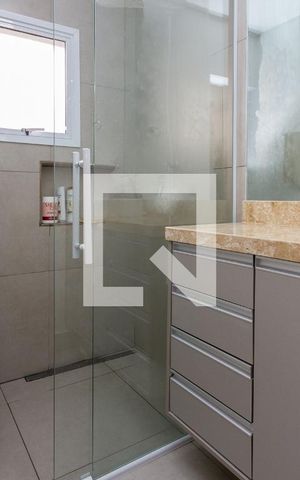 Casa para alugar com 160m², 3 quartos e 2 vagas Casa para alugar com 160m², 3 quartos e 2 vagasBanheiro da Suíte 1