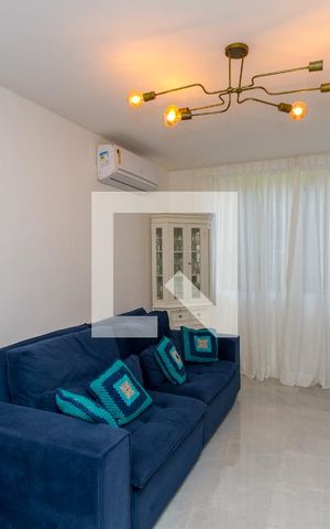 Casa para alugar com 160m², 3 quartos e 2 vagas Casa para alugar com 160m², 3 quartos e 2 vagasSala