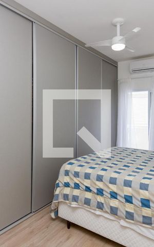 Casa para alugar com 160m², 3 quartos e 2 vagas Casa para alugar com 160m², 3 quartos e 2 vagasSuíte 1