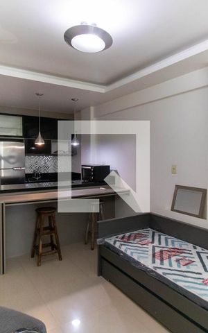 Apartamento à venda com 40m², 1 quarto e 1 vaga Apartamento à venda com 40m², 1 quarto e 1 vagaSala