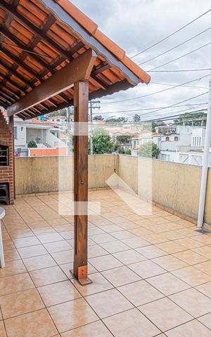Casa à venda com 203m², 2 quartos e 5 vagas Casa à venda com 203m², 2 quartos e 5 vagasChurrasqueira