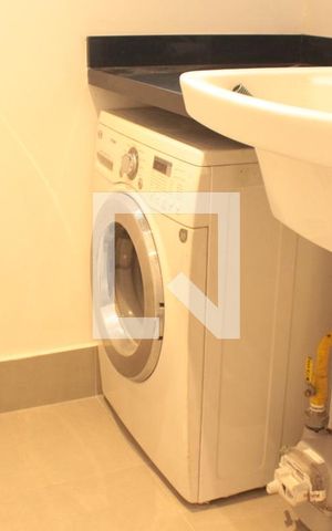 Apartamento à venda com 67m², 3 quartos e 1 vagaÁrea de Serviço