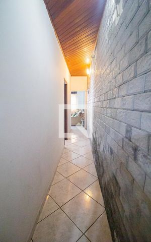 Casa à venda com 183m², 4 quartos e 4 vagascorredor