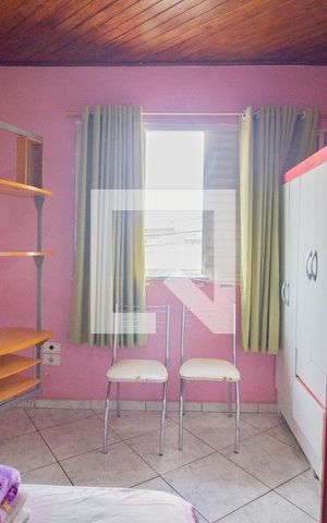 Casa à venda com 183m², 4 quartos e 4 vagasquarto 1