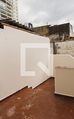 Casa para alugar com 154m², 2 quartos e 1 vaga Casa para alugar com 154m², 2 quartos e 1 vagaTerraço
