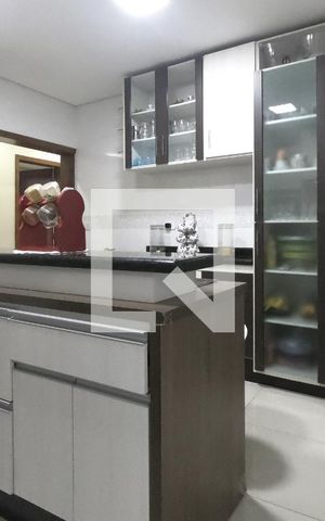 Casa à venda com 300m², 3 quartos e 5 vagasCozinha