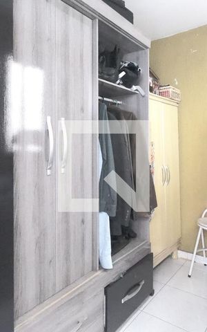 Casa à venda com 300m², 3 quartos e 5 vagasQuarto de Serviço