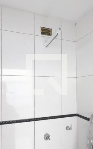 Casa à venda com 300m², 3 quartos e 5 vagasBanheiro de Serviço