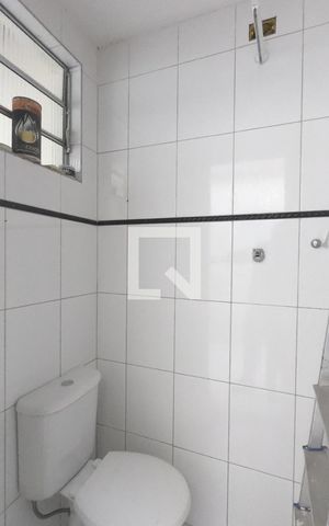 Casa à venda com 300m², 3 quartos e 5 vagasBanheiro de Serviço