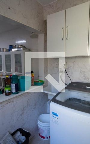 Casa à venda com 100m², 1 quarto e 2 vagas Casa à venda com 100m², 1 quarto e 2 vagasÁrea de Serviço