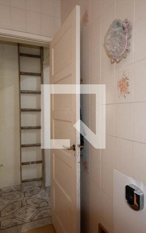 Casa à venda com 100m², 1 quarto e 2 vagas Casa à venda com 100m², 1 quarto e 2 vagasBanheiro