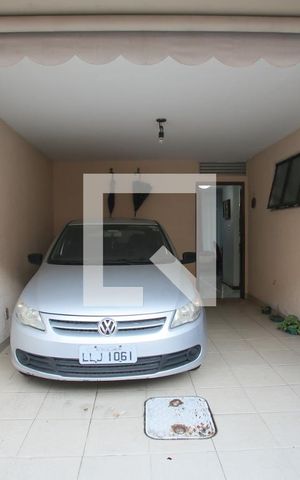 Casa de condomínio para alugar com 118m², 3 quartos e 1 vaga Casa de condomínio para alugar com 118m², 3 quartos e 1 vagagaragem