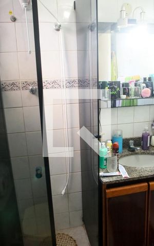 Casa de condomínio para alugar com 118m², 3 quartos e 1 vaga Casa de condomínio para alugar com 118m², 3 quartos e 1 vagaBanheiro