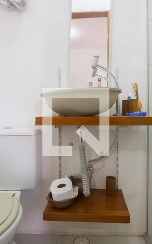 Casa à venda com 1000m², 7 quartos e 5 vagasBanheiro Suíte 1