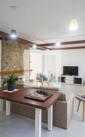 Casa à venda com 1000m², 7 quartos e 5 vagasSala de Estar