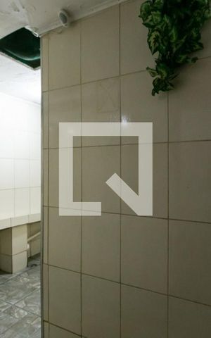 Casa à venda com 760m², 4 quartos e 2 vagas Casa à venda com 760m², 4 quartos e 2 vagasBanheiro do Salão de Festas
