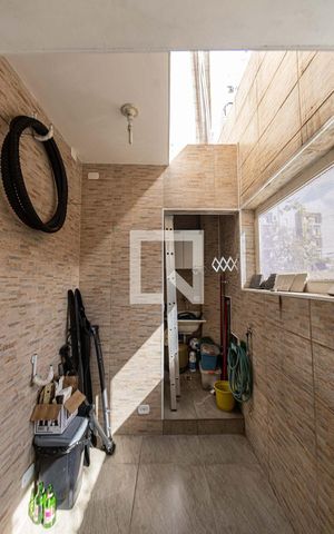 Casa à venda com 160m², 1 quarto e 2 vagas Casa à venda com 160m², 1 quarto e 2 vagasÁrea de Serviço